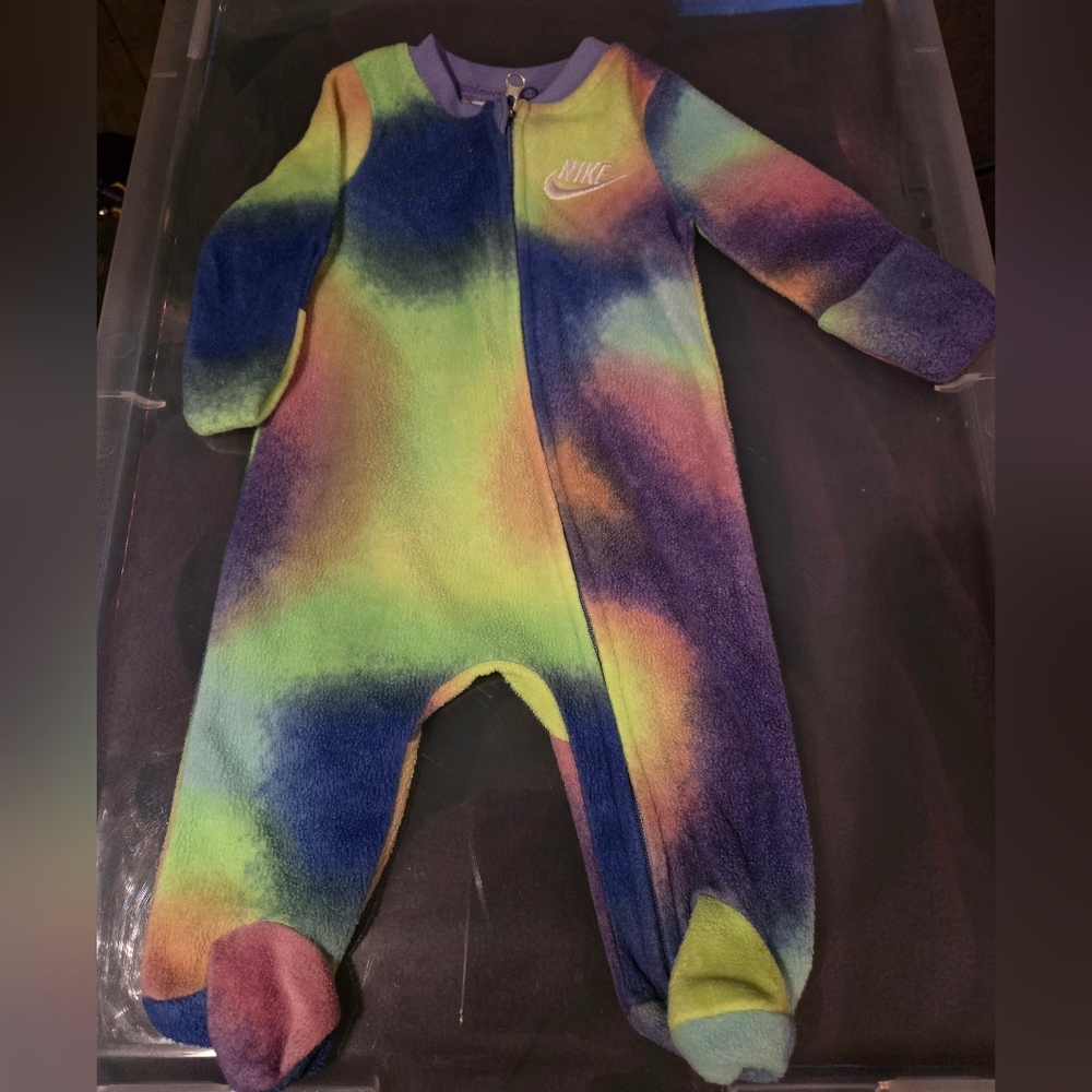 Nike Baby Tie-Dye Footie Sleeper-Newborn EUC
